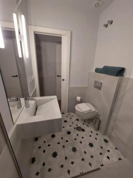 Luxury Apartment Seville Center エクステリア 写真